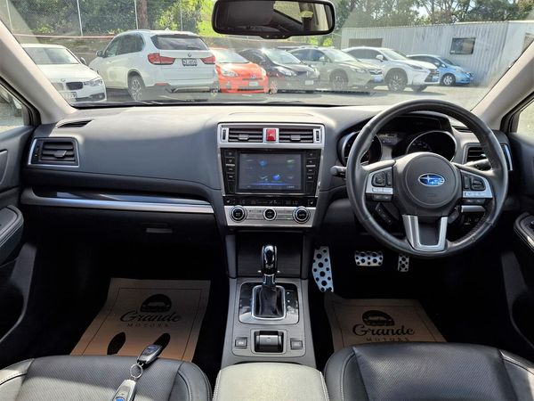 2017 Subaru Outback 4WD.Eyesight.Blind spot.Leather.Radar cruise.Lane assist.Alarm. Carousel 6