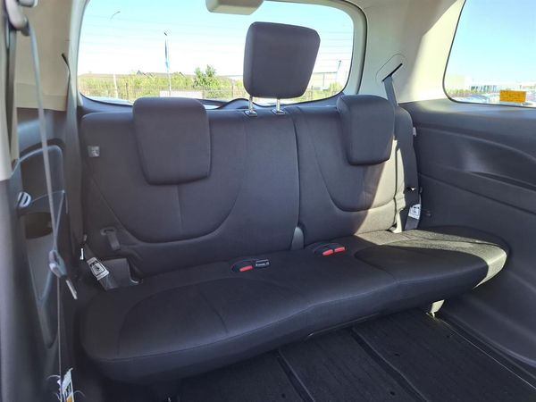2017 Mazda Biante 8 seater.Rear camera.Electric doors. Carousel 3