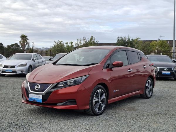 2017 Nissan Leaf 40KW.SOH 85%.Android/ApplePlay.360°camera.Safety radar.Park sensors. Carousel 12