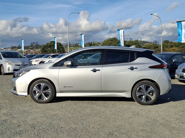 2021 Nissan Leaf 62KW 91,96% Soh E+G low km Carousel 14