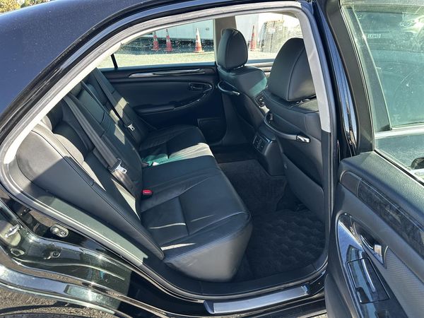 2006 Toyota Crown Athlete.Sunroof.Leather.Cruise control.Rear camera.Alarm. Carousel 3