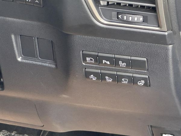 2015 Lexus NX 300h Hybrid.Leather.Safety radar.Blind spot.360°camera.Park sensors.Alarm. Carousel 8
