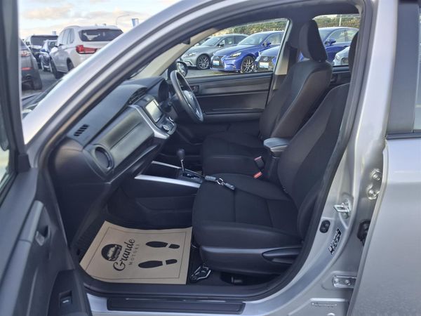2021 Toyota Corolla Fielder.Hybrid.Lane assist.Rear cam.Park sensors.Safety radar. Carousel 18