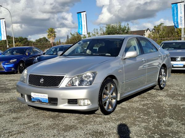 2006 Toyota Crown Athlete.Cruise control.Rear camera. Carousel 10