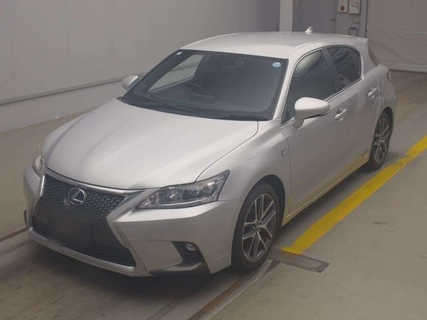 2014 Lexus CT 200h F Sport.Cruise control.10 Airbags.Alarm. Carousel 7