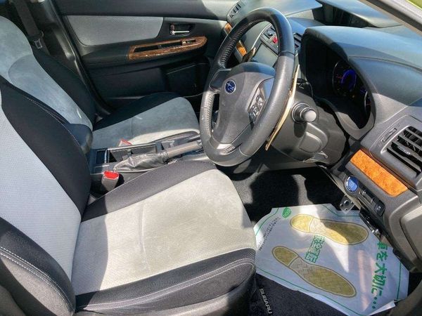2014 Subaru XV Hybrid.4WD.Eyesight.Radar cruise Rear camera.Button start. Carousel 2