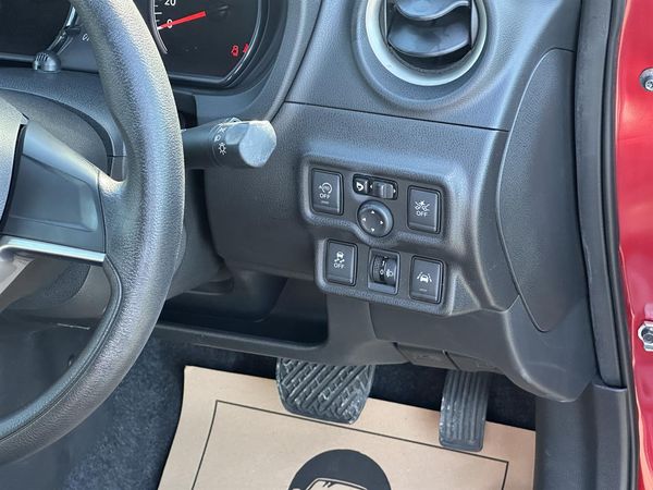 2016 Nissan Note Safety radar.Lane assist.Button start.Alarm.LOW KM. Carousel 7