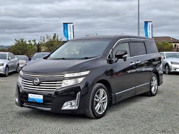 2013 Nissan Elgrand 250 Highway star.Rear camera.Button start. Carousel 12