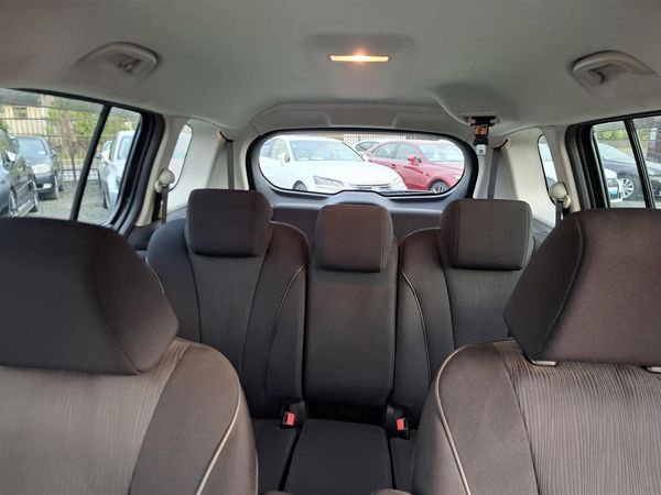 2013 Nissan Lafesta Highway Star.7 seats.Alloy wheels. Carousel 4