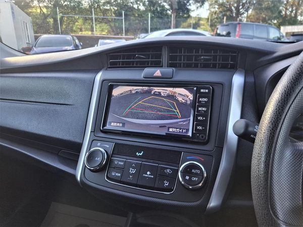 2021 Toyota Corolla Fielder.Hybrid.Lane assist.Rear cam.Park sensors.Safety radar. Carousel 2