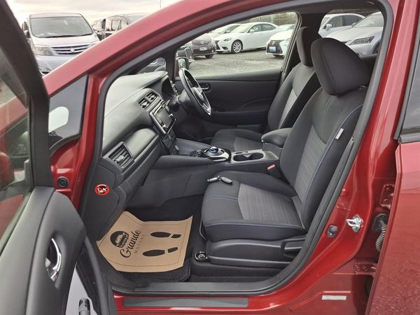 2017 Nissan Leaf 40KW.SOH 85%.Android/ApplePlay.360°camera.Safety radar.Park sensors. Carousel 2