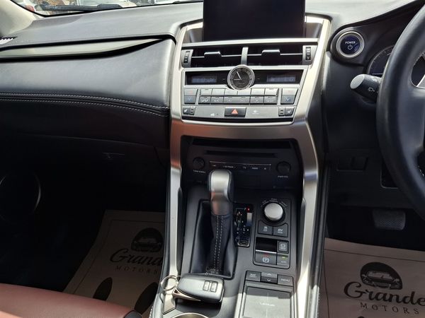 2015 Lexus NX 300h Hybrid.Leather.Safety radar.Blind spot.360°camera.Park sensors.Alarm. Carousel 16