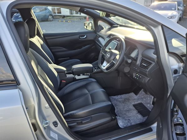 2021 Nissan Leaf 62KW 91,96% Soh E+G low km Carousel 1