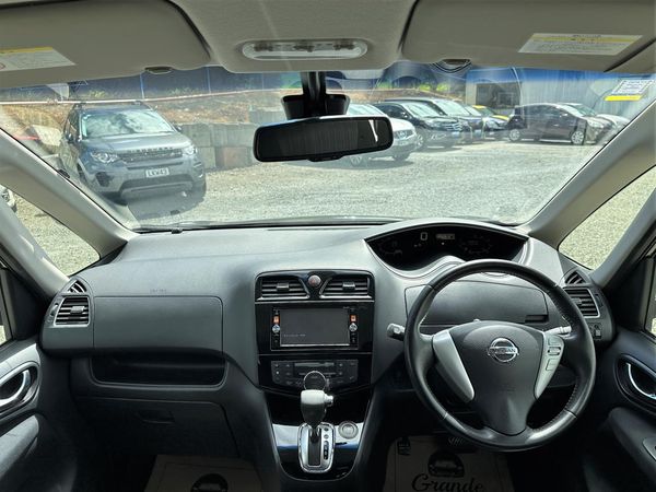 2014 Nissan Serena Hybrid.Highway Star.Safety radar.Lane assist.Rear cam.Cruise control. Carousel 5