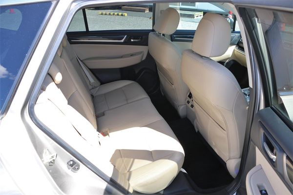 2016 Subaru Outback 4WD.Eyesight.Blind spot.Leather.Radar cruise.Lane assist.Park sens.Alarm. Carousel 2