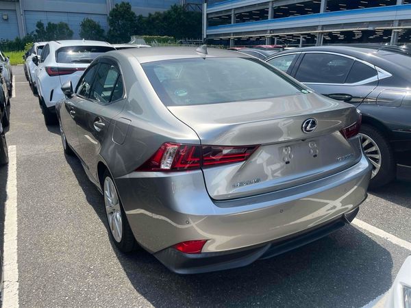2015 Lexus IS 300h Transit IS300H Hybrid Carousel 15
