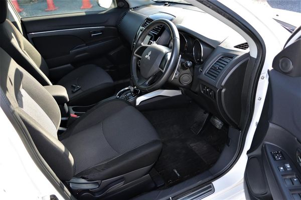 2013 Mitsubishi RVR Roadest.Body kit.17inch Alloys. Carousel 1