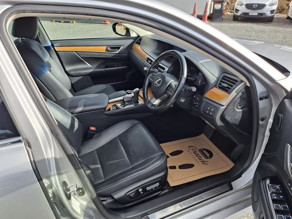 2016 Lexus GS 450h Hybrid.HUD.Lane assist.Radar cruise.Park sens.10 Airbags.Alarm. Carousel 1