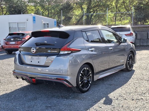 2018 Nissan Leaf NISMO.360°camera.Pro-pilot.Safety radar.10 Airbags.Alarm. Carousel 4