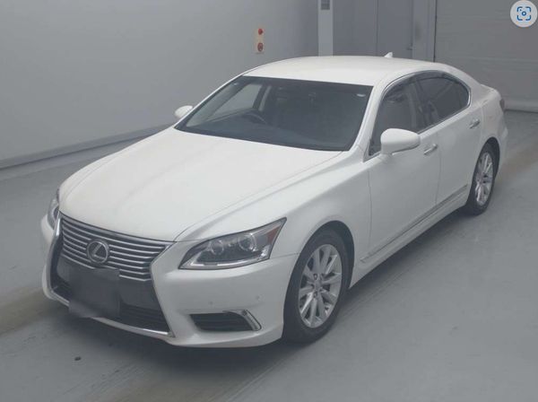 2014 Lexus LS 460 Transit C Package I Pack Carousel 2