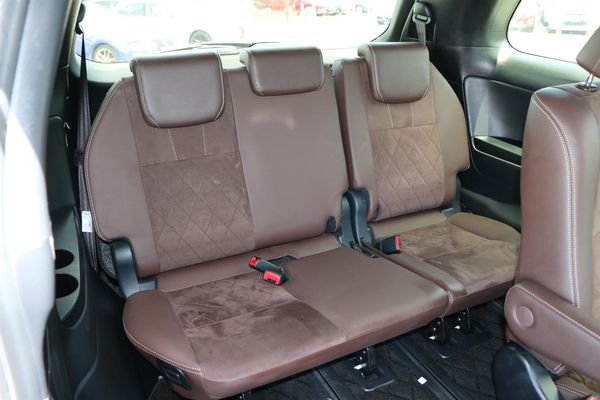 2016 Toyota Estima Hybrid.Aeras Premium.Safety radar.Lane assist.Cruise control.Park sens.Rear cam. Carousel 4