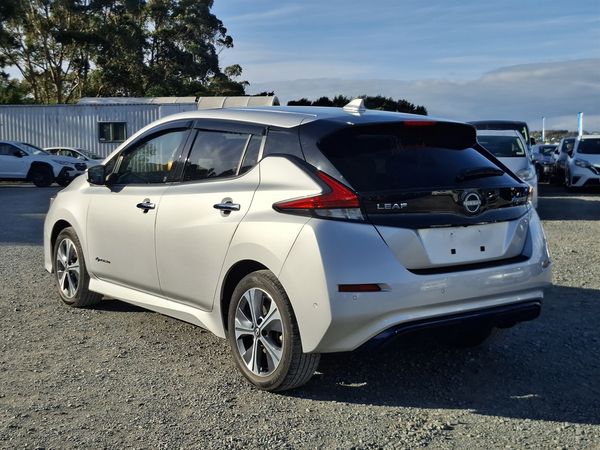 2021 Nissan Leaf 62KW 91,96% Soh E+G low km Carousel 15