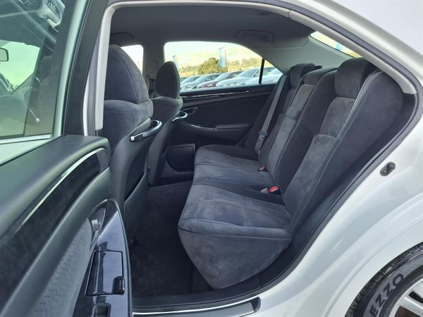 2006 Toyota Crown Athlete.Cruise control.Rear camera. Carousel 4