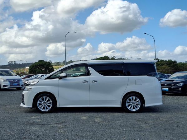 2016 Toyota Vellfire Z.Double sunroof.8 seater.Rear cam.Park sens.8 Airbags. Carousel 13