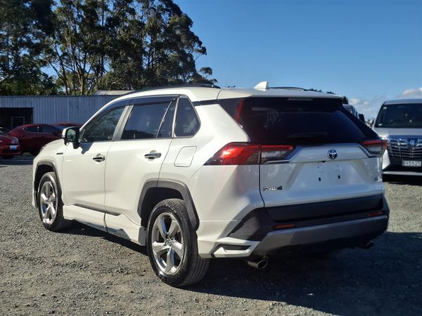 2020 Toyota RAV4 Hybrid.4WD.Leather.Lane assist.Radar cruise.Rear cam.Park sens.Alarm. Carousel 14