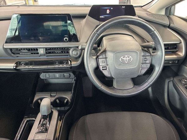 2023 Toyota Prius Transit New Model U Low KM Cruise control Carousel 16