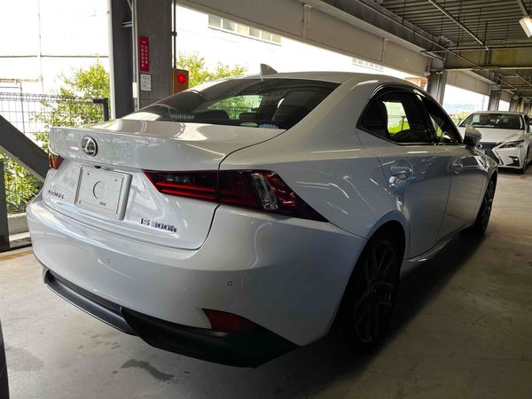 2014 Lexus IS 300h Transit F-Sports Hybrid Sunroof Red Leather Carousel 8