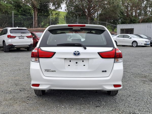 2016 Toyota Corolla Fielder.Hybrid.Rear camera.New tires. Carousel 14