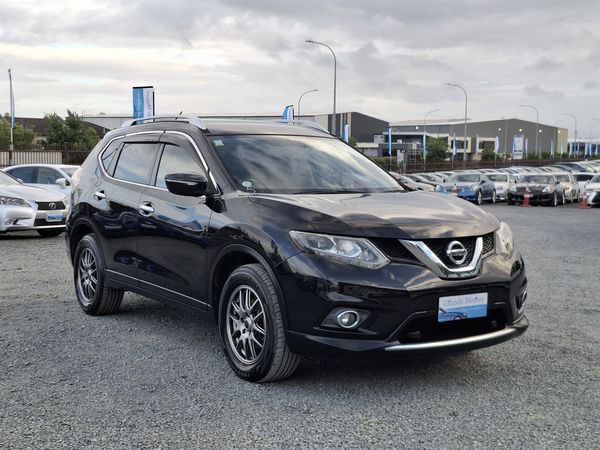 2016 Nissan X-Trail Leather. Rear camera.SRS Airbags.