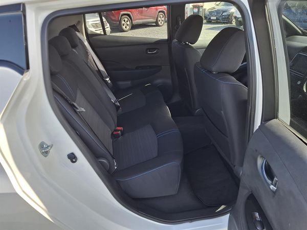 2021 Nissan Leaf 40KW.SOH89%.Android/ApplePlay.10 Airbags.Cruise control.Park sens.Rear cam. Carousel 2