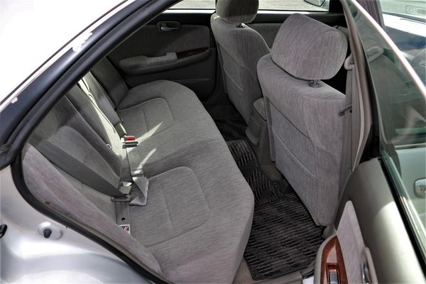 1999 Nissan Laurel Medalist. Carousel 1