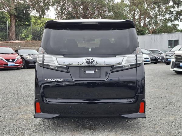 2016 Toyota Vellfire Rear camera.Electric doors.Rea cam.8 Airbags. Carousel 16