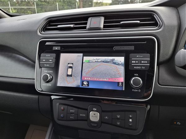 2017 Nissan Leaf 40KW.SOH 85%.Android/ApplePlay.360°camera.Safety radar.Park sensors. Carousel 5
