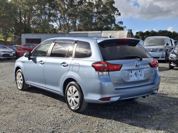 2017 Toyota Corolla Fielder.Hybrid.Lane assist.Safety radar.8 Airbags. Carousel 14