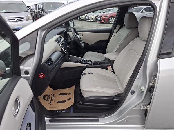 2019 Nissan Leaf 62KW.SOH 87,34.Android/Apple CarPlay.Pro-Pilot.360°cam.Park sens.Alarm. Carousel 1