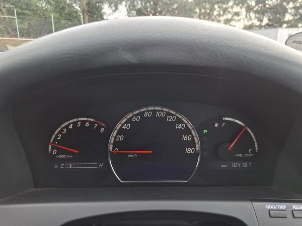 2005 Toyota Crown Athlete.Sunroof.Cruise control.LOW KM. Carousel 7