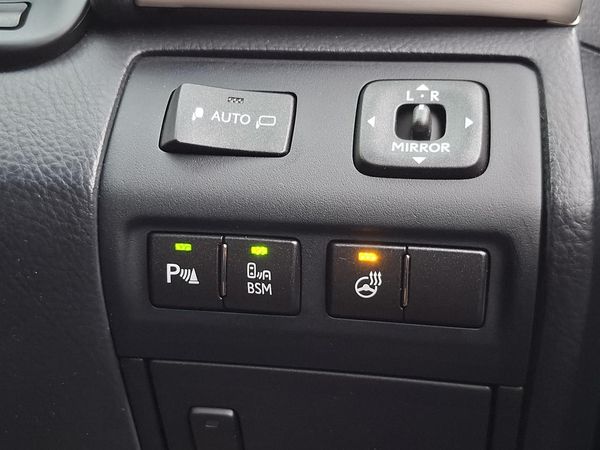 2013 Lexus LS 460 Leather.Cruise control.Park sens.Rear cam.Alarm.10 SRS Airbags. Carousel 9