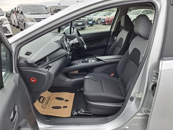 2023 Nissan Note Safety radar.Lane assist.Park sensors.Button start.LOW KM. Carousel 3