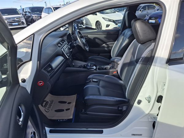 2019 Nissan Leaf 62 KW 90.34% SOH Boss Sound Pro pilot 10SRS Carousel 1