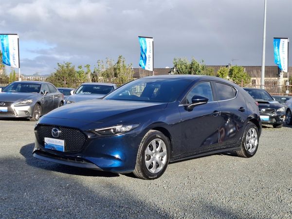 2023 Mazda 3 HUD.Rear camera.Radar cruise.Park sensors. Carousel 12