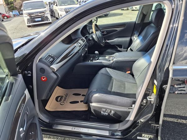 2013 Lexus LS 460 Mark Levinson.Leather.Cruise control.Park sens.Alarm. Carousel 1