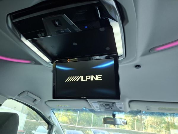2015 Toyota Vellfire Z.V6.Rear camera.Radar cruise.Park sens.8 Airbags. Carousel 6