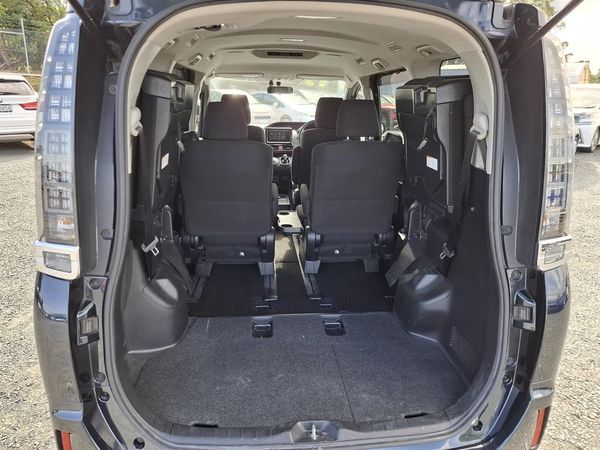 2015 Toyota Voxy HYBRID. 7 Seater.Cruise Control.Rear camera. Carousel 19