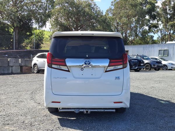 2015 Toyota Alphard Hybrid.Cruise control.Rear cam.Park sensors.Elec doors.8 SRS Airbags Carousel 15