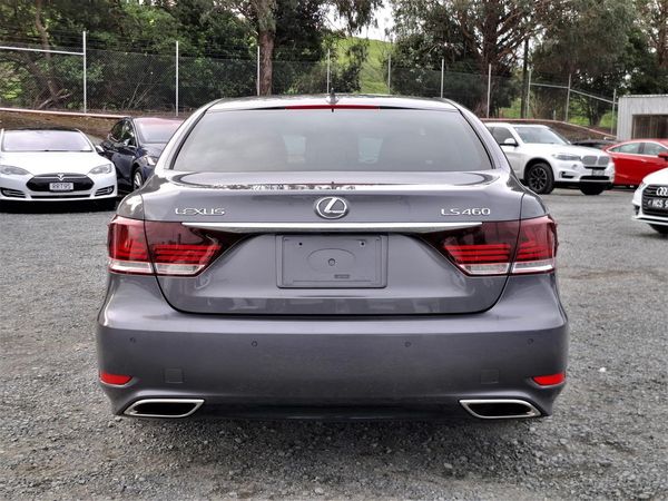 2013 Lexus LS 460 Leather.Cruise control.Park sens.Rear cam.Alarm.10 SRS Airbags. Carousel 16
