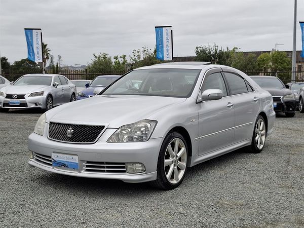 2005 Toyota Crown Athlete.Sunroof.Leather.Cruise control.Rear camera.Alarm. Carousel 12